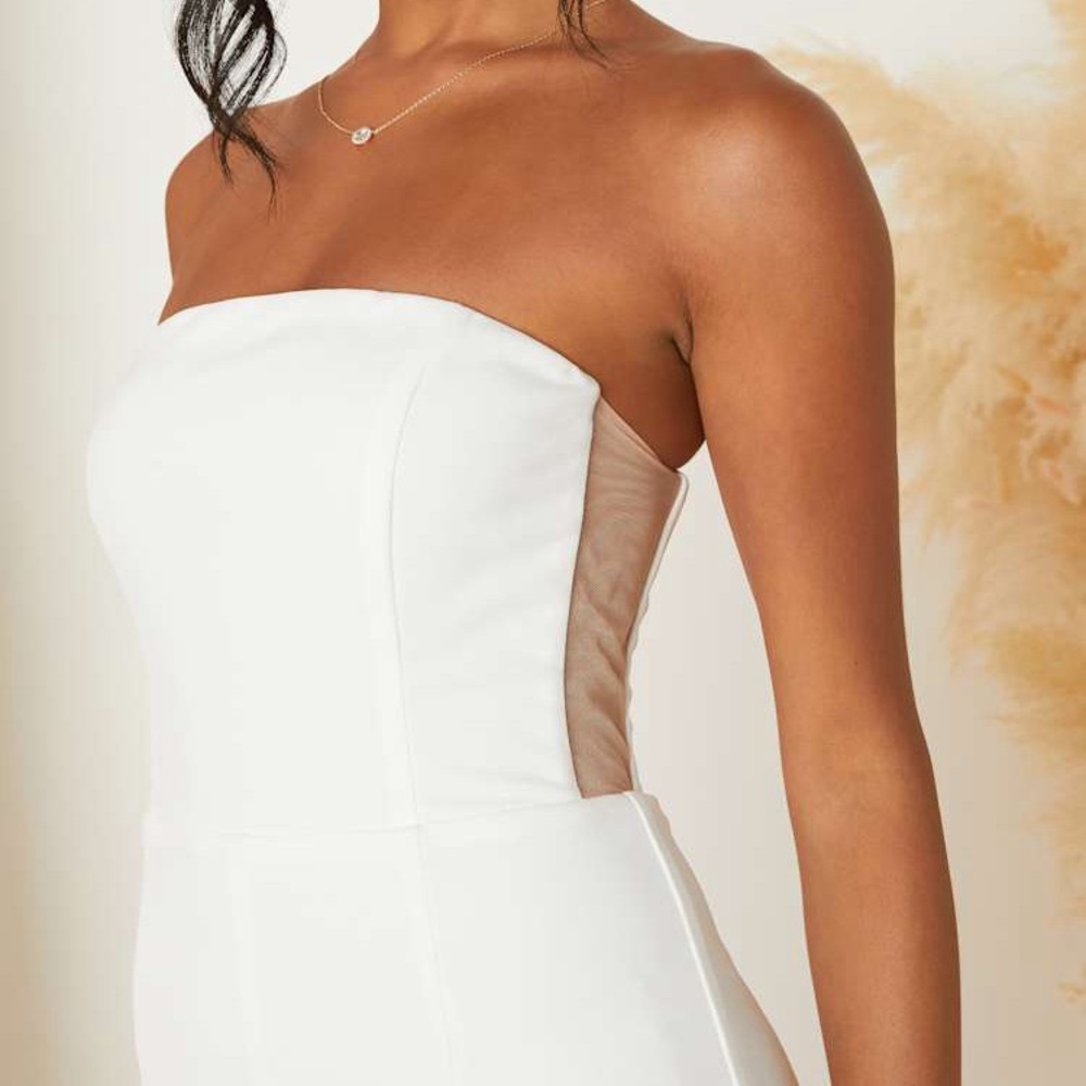 NWT Lulus Adoring Occasion White Strapless Wide-Leg Jumpsuit Size Medium - Picture 4 of 9